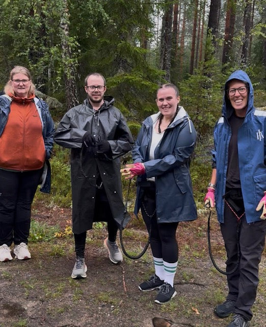 Husky‑Hiking med våra vinnare – en regnig dag fylld av mod, skratt och magi